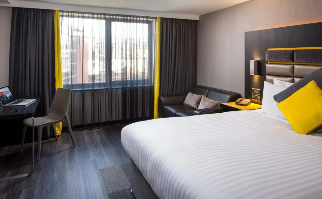 Roomzzz Nottingham City