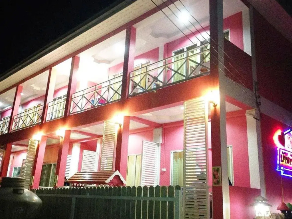 Mooham at Koh Larn Resort