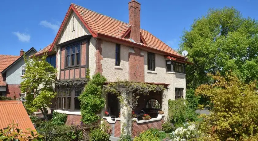 Sefton Homestay B&B
