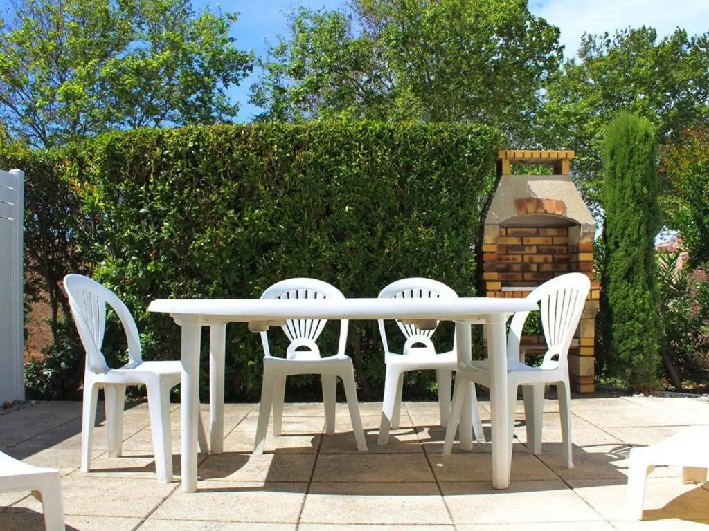 Appartement Cap d'Agde, 2 pièces, 4 personnes - FR-1-607-52