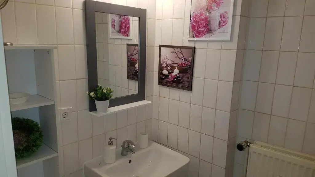 City Apartment, good location, 5 guests