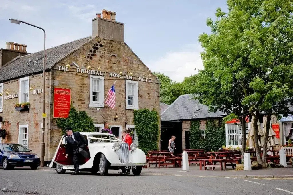 The Original Rosslyn Inn