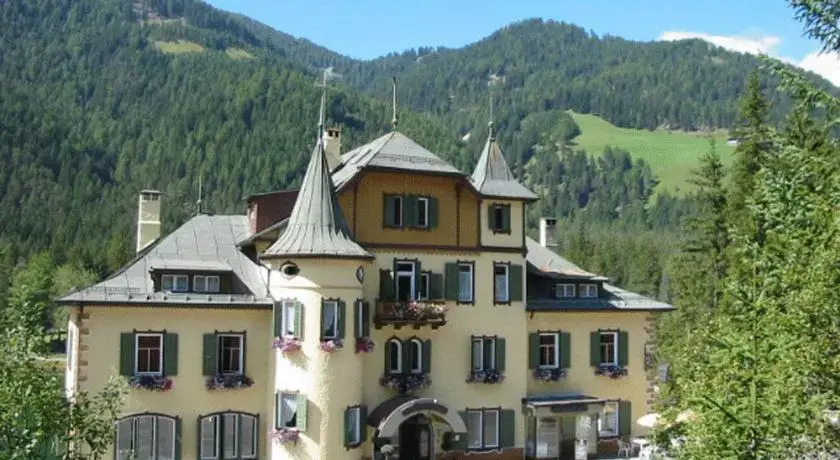 Hotel Baur Am See