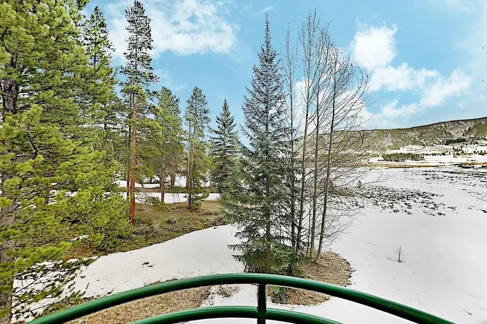 Keystone Ranch W/ Hot Tub, Sauna & Chefs Kitchen 4 Bedroom Home