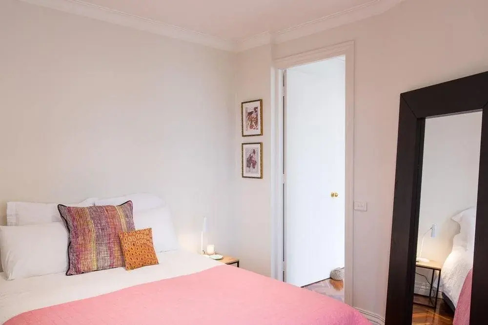 1 Exhibition Apartment Hotel