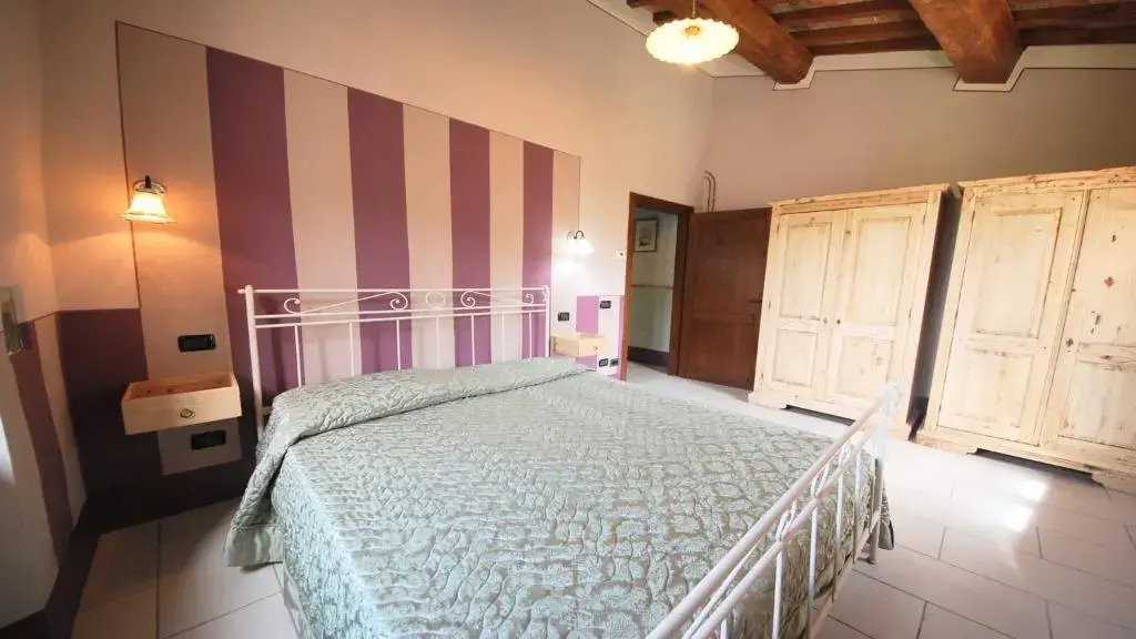 Spoleto Poolside Slps 20, one Hour to Rome, Fabulous Gardens, Bbq Area, Pool