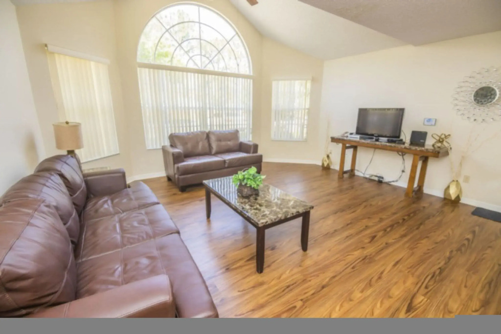 LD3 LB007-1F in Kissimmee, Kissimmee