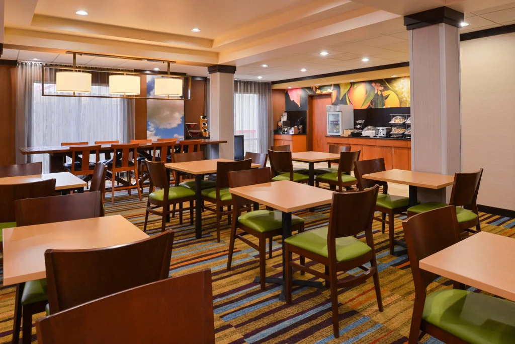 Fairfield Inn and Suites by Marriott Fort Wayne