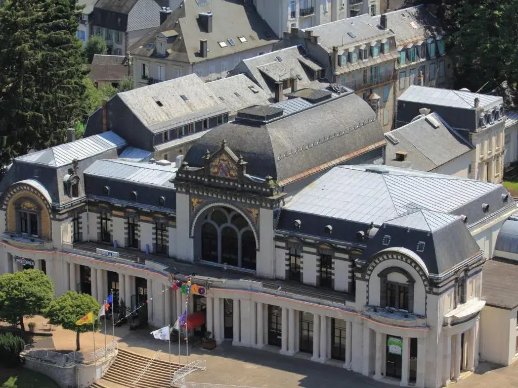 Appartement La Bourboule, 3 pièces, 5 personnes - FR-1-608-96