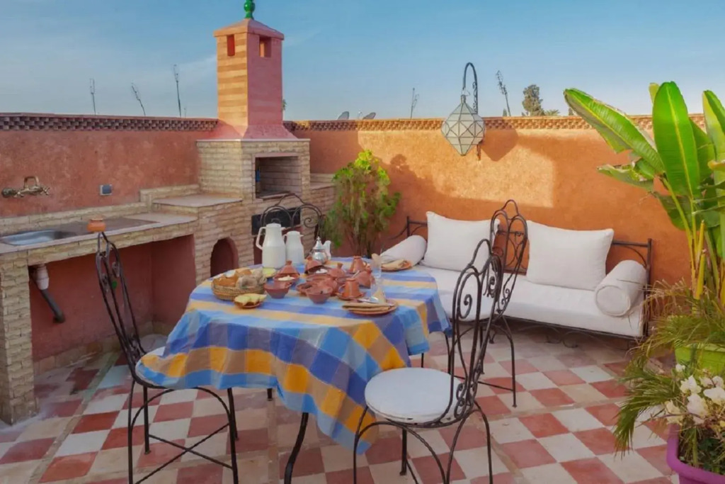 Riad Ikalimo 1