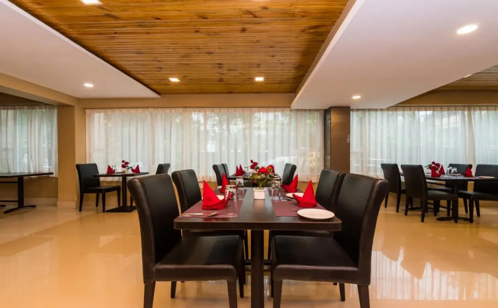 Central Courtyard Boutique Resort by OYO