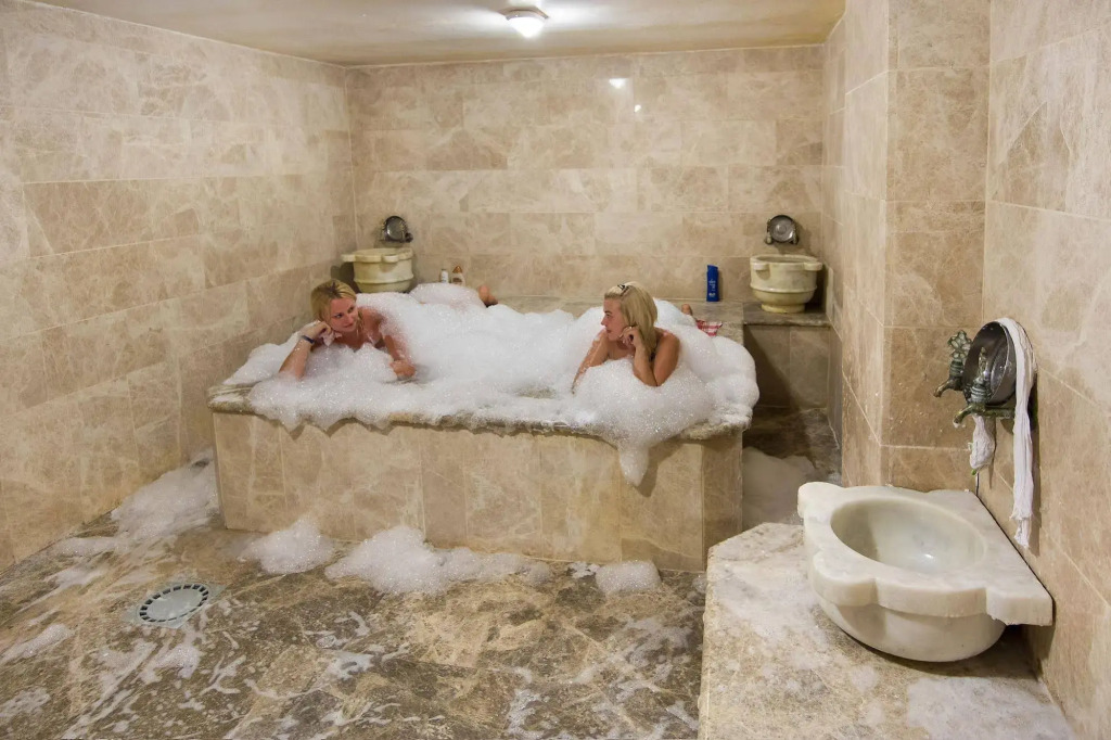Kibele Apartments&Hotel