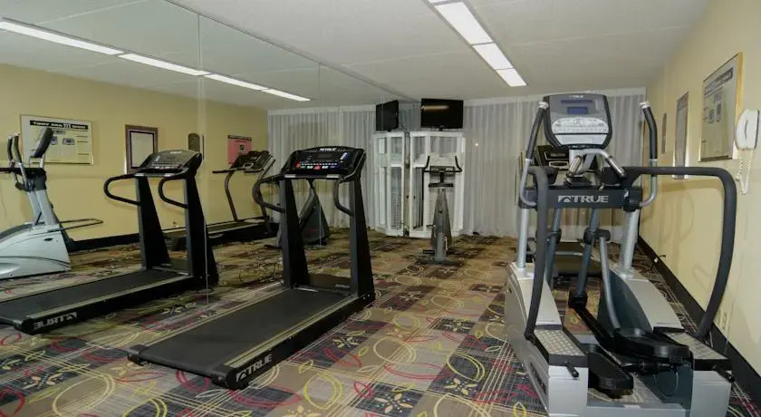 Holiday Inn MORGANTOWN PA TURNPIKE EX 298