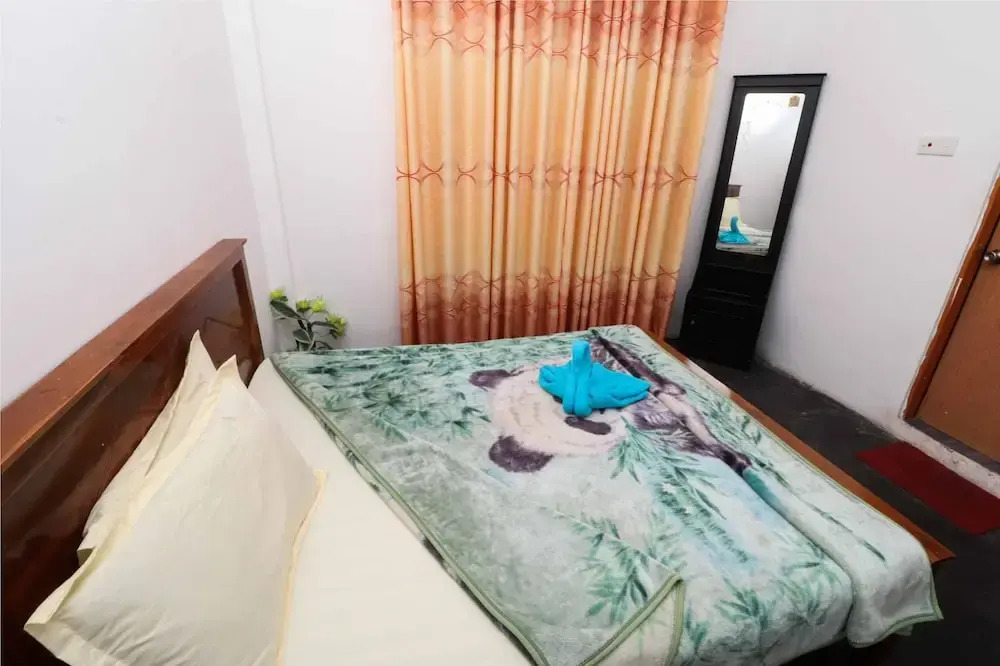 Yoho Oneeli Villa