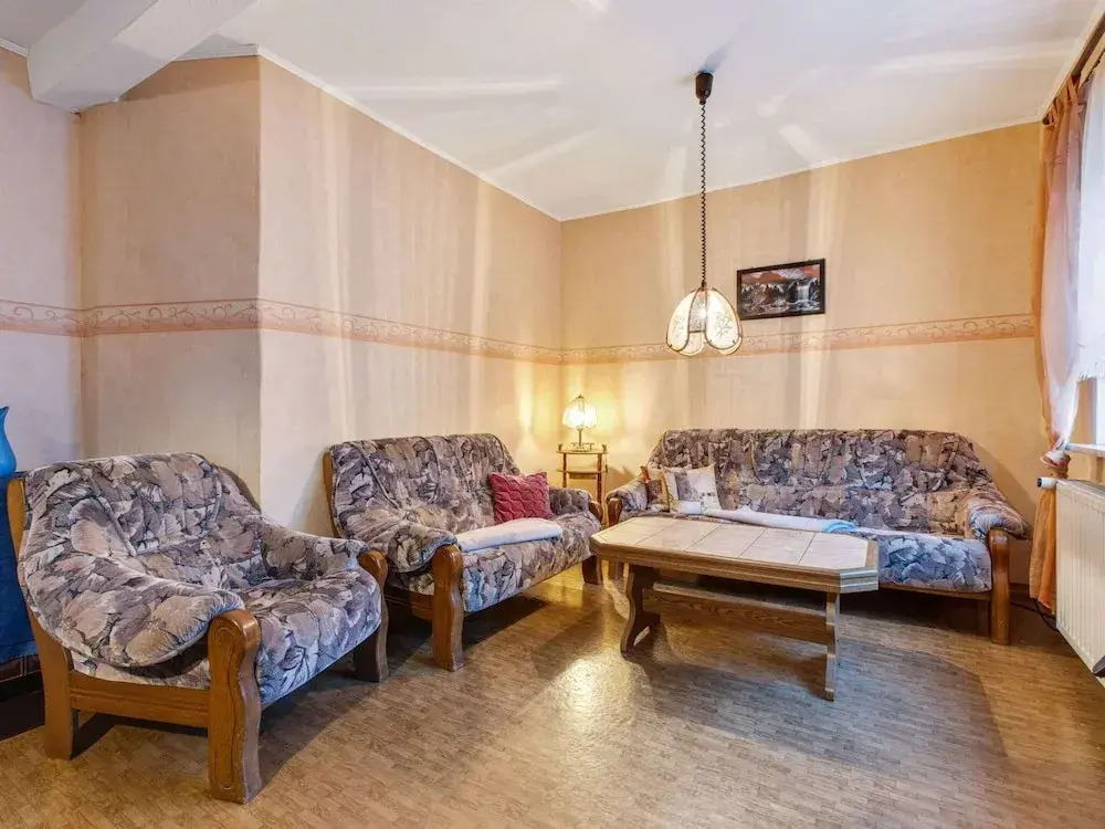 Holiday Home in Thuringia With Private Terrace, use of a Garden and Pool