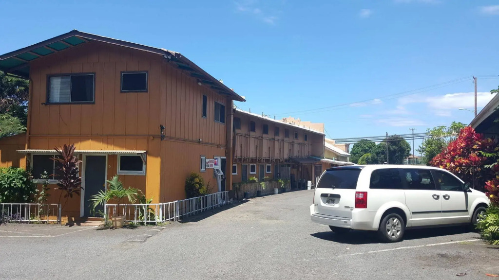 Hostel City Maui 1