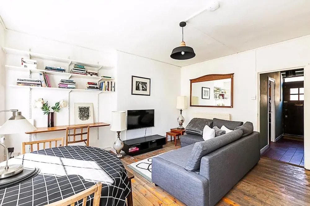 Sich - Warm & Inviting Flat by Liverpool Street