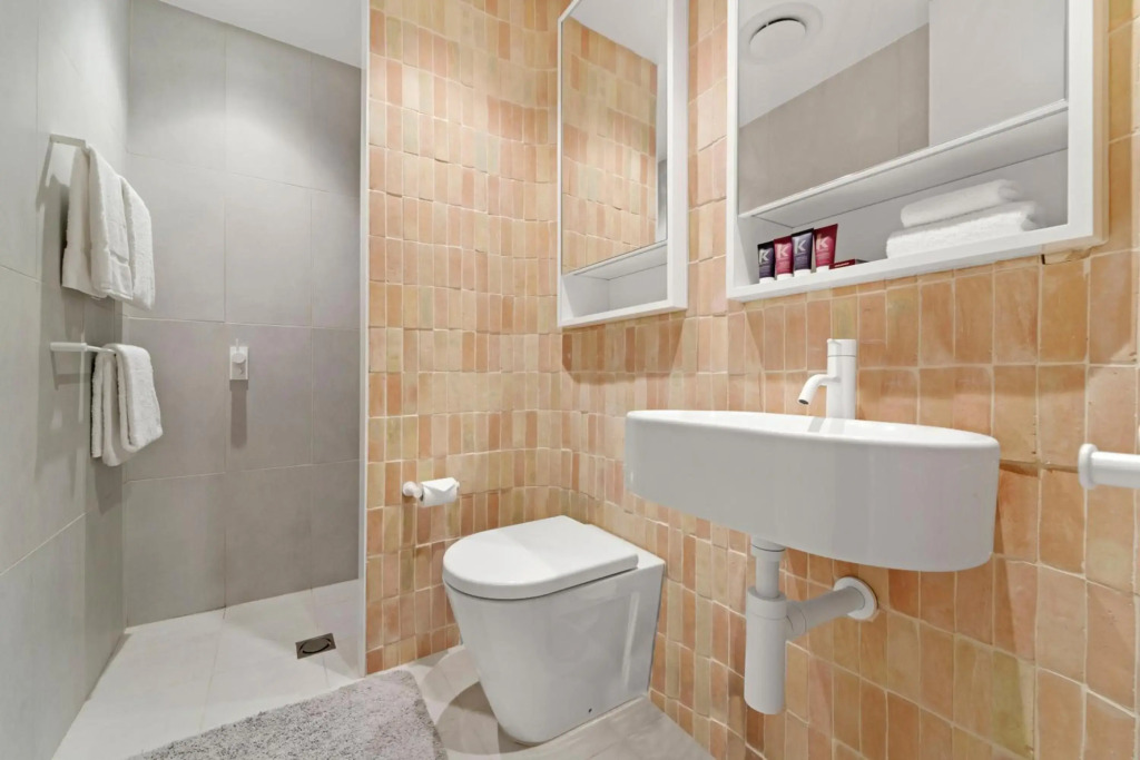 Premium Bondi Beach 2 Bedroom with Beach view and parking