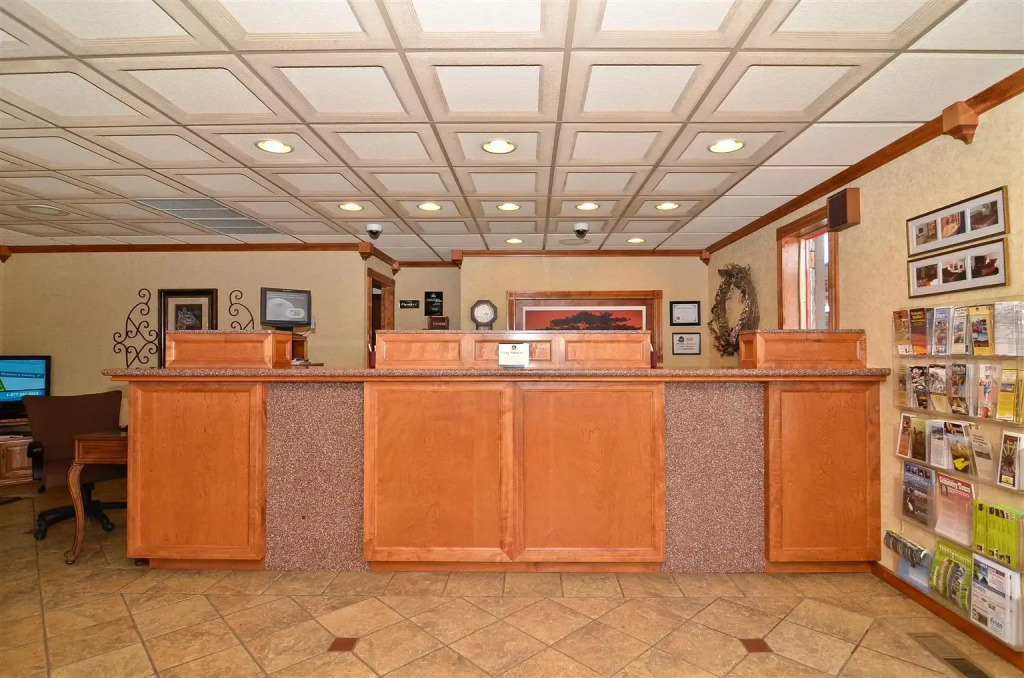 Best Western Angus Inn