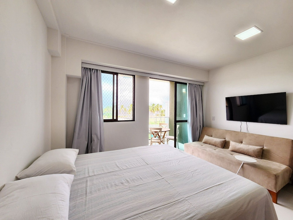 Porto Beach Resort - Mana Beach Experience