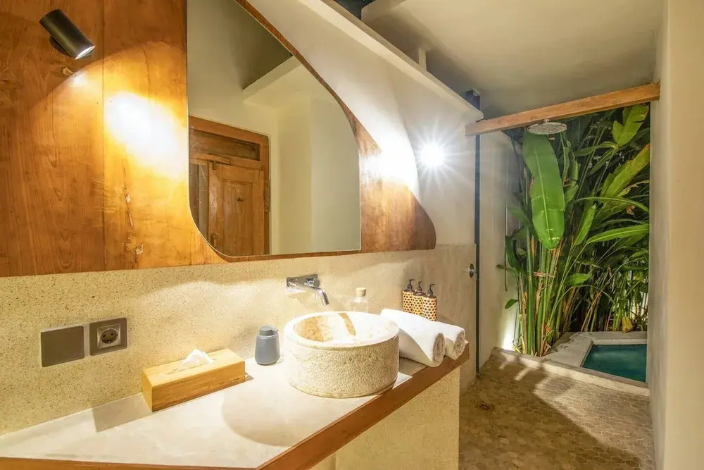 BA Villa 4 1BR Lush 1-br Villa With Pool 4 Mins to Echo Beach