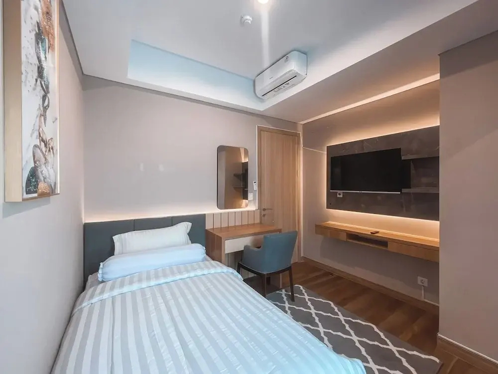 Staycation Central Jakarta Holland Village