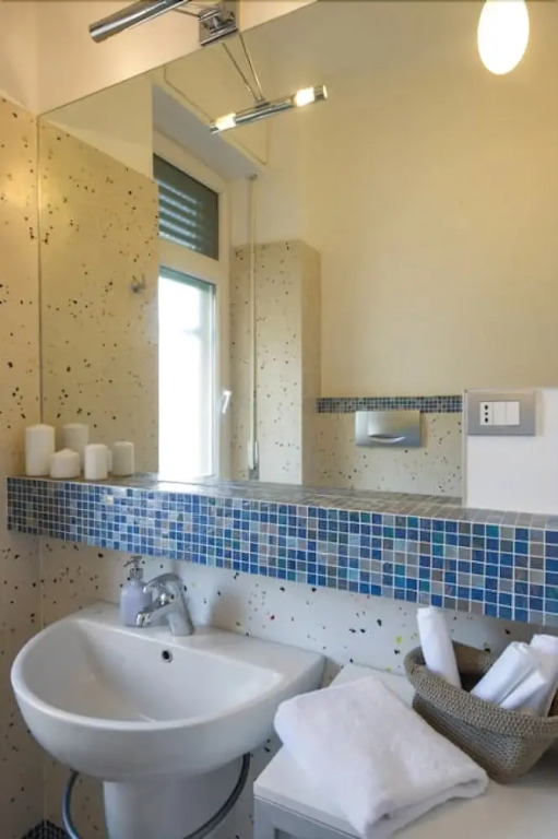 Modern & Elegant2 Bedroom Flat in Great Location
