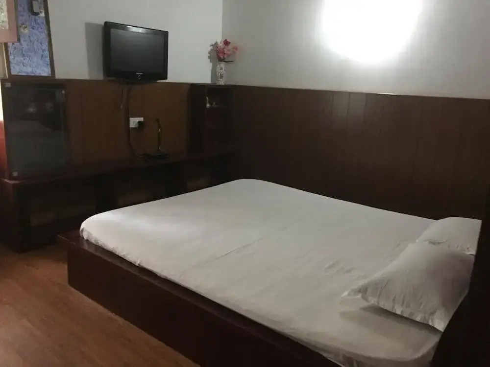 Moon Mist Resort