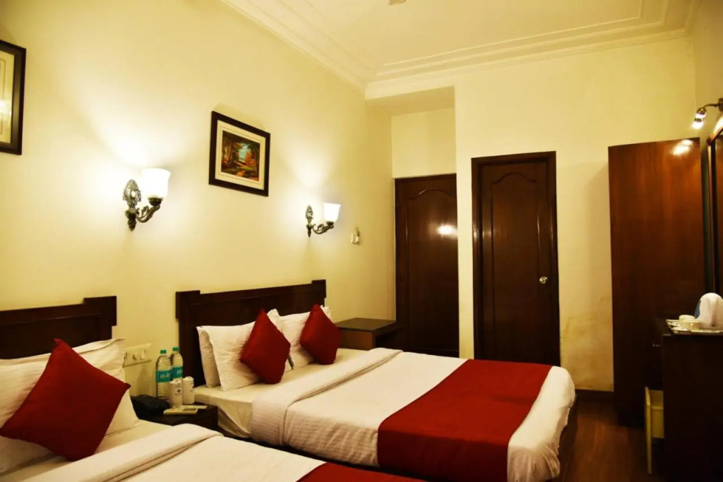Hotel Sapphire Opposite Golden Temple