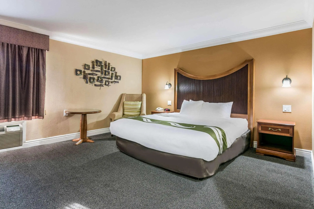 Quality Inn & Suites