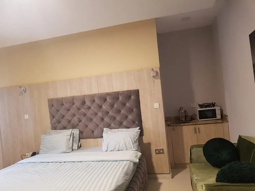 Juliets Place Residence & Hotels