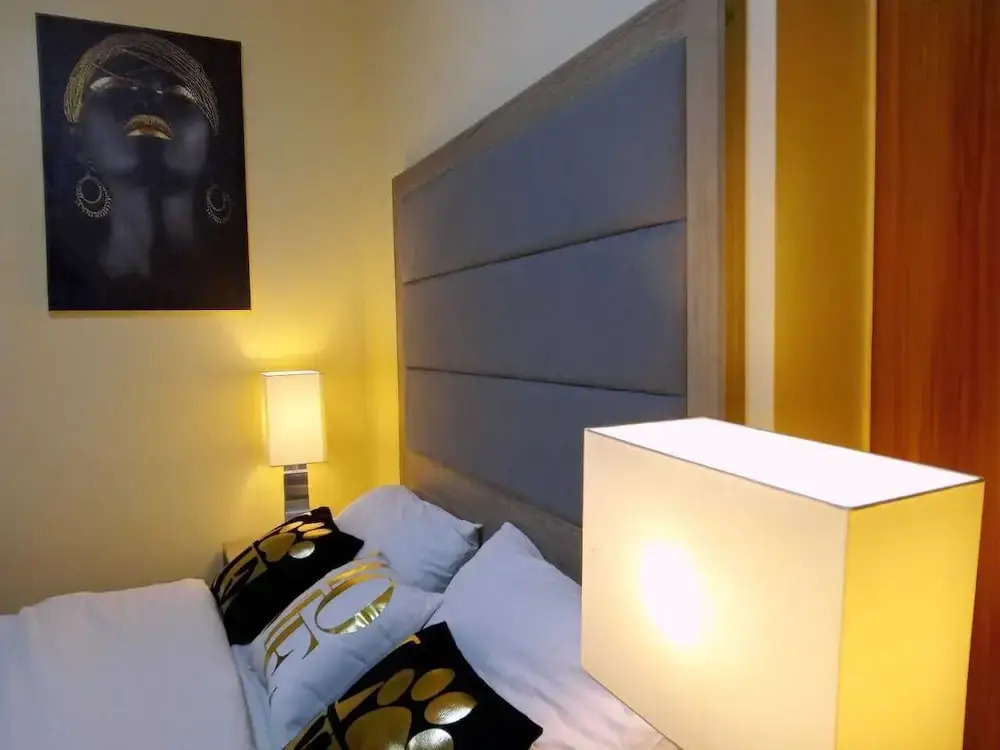 Lux Suites Kileleshwa Furnished Studio Apartments
