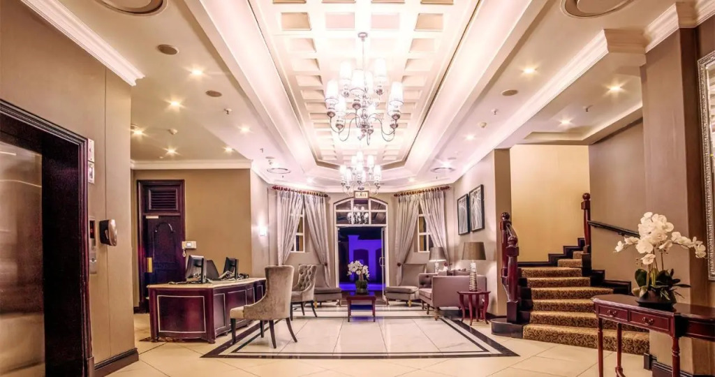 The Ridge Hotel