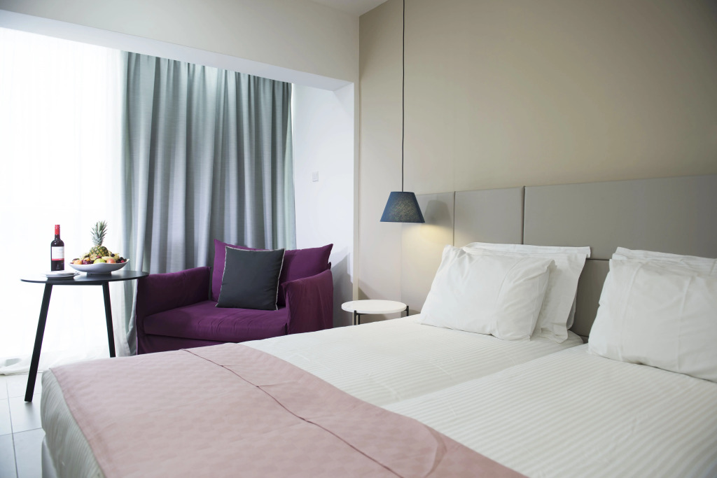 Napa Mermaid Hotel & Suites