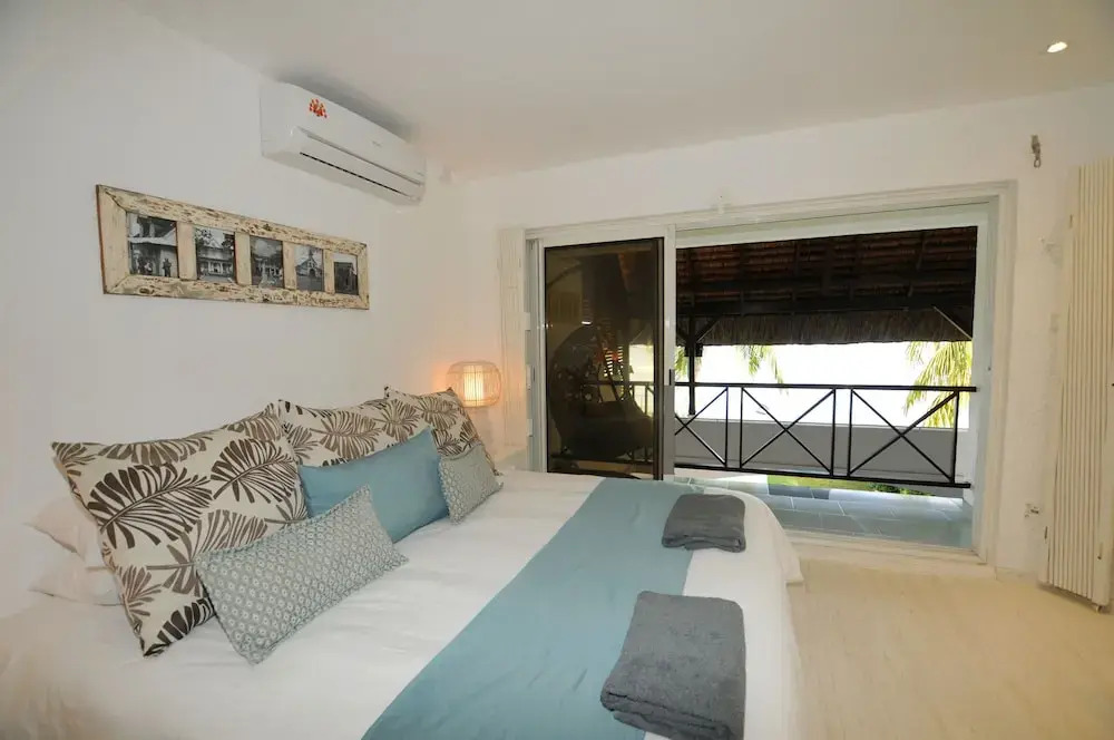Villa Caro's Beachfront