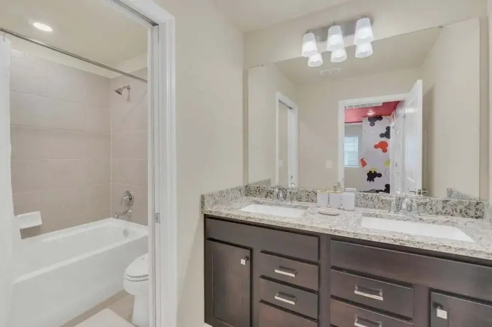 Amazing Theme Rooms Kids Will Love! 5 Bedroom Townhouse