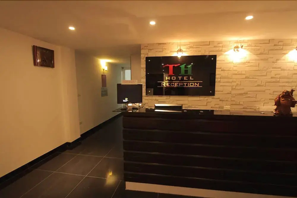 TH Hotel