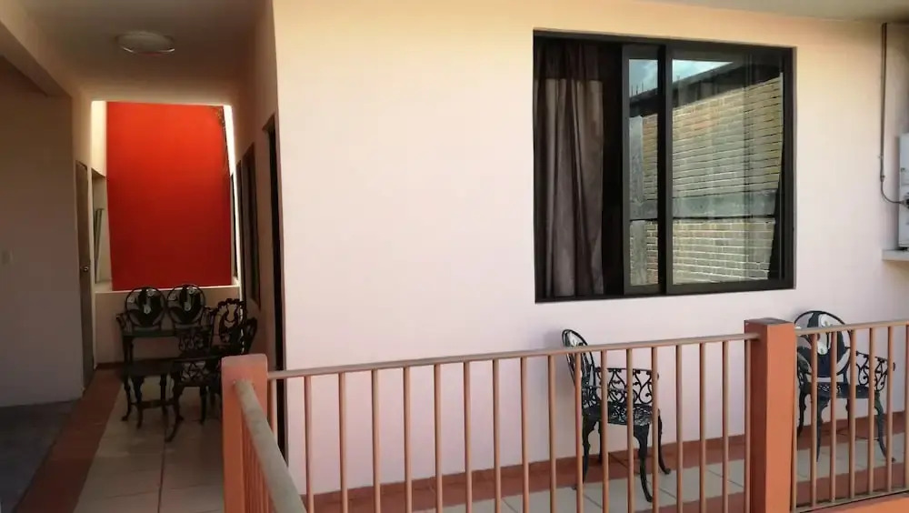 Posada De Santa Rosa Bed and Breakfast