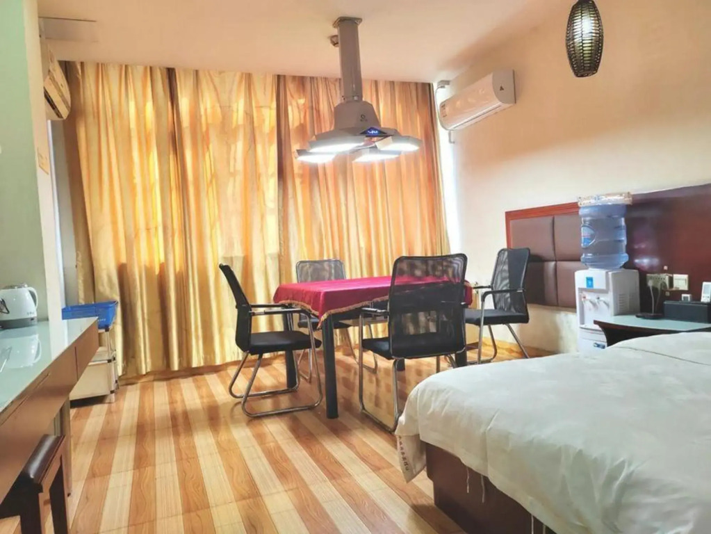 Yongsheng Business Hotel