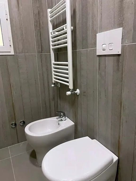 3 Rooms Chiaia
