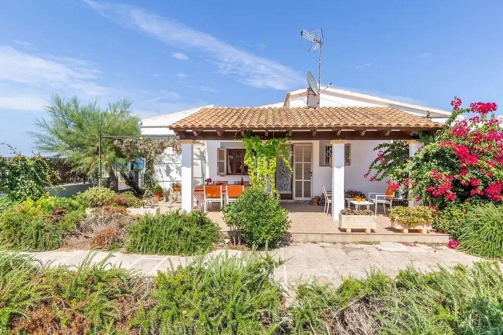 Sea side Cottage in Son Serra Marina 4 persons