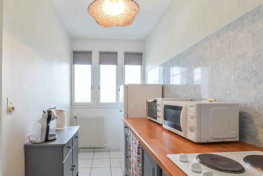 Nice studio with stunning views of the mountains near the lake