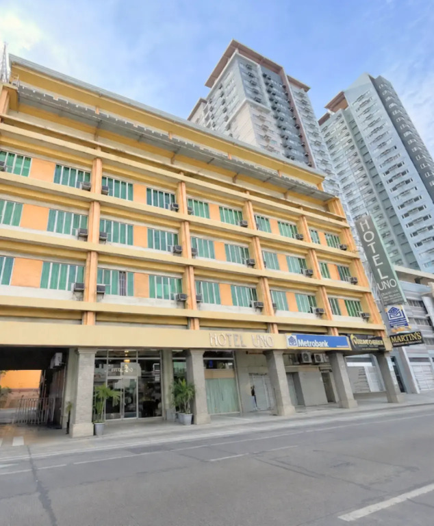 Hotel Uno