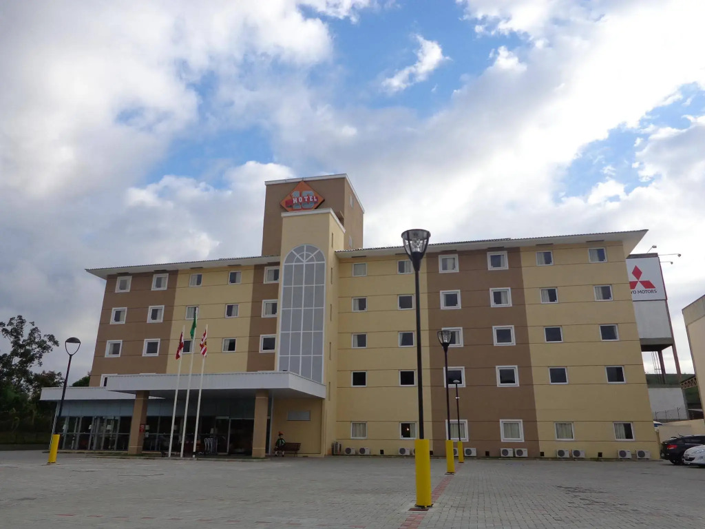Hotel 10 Blumenau