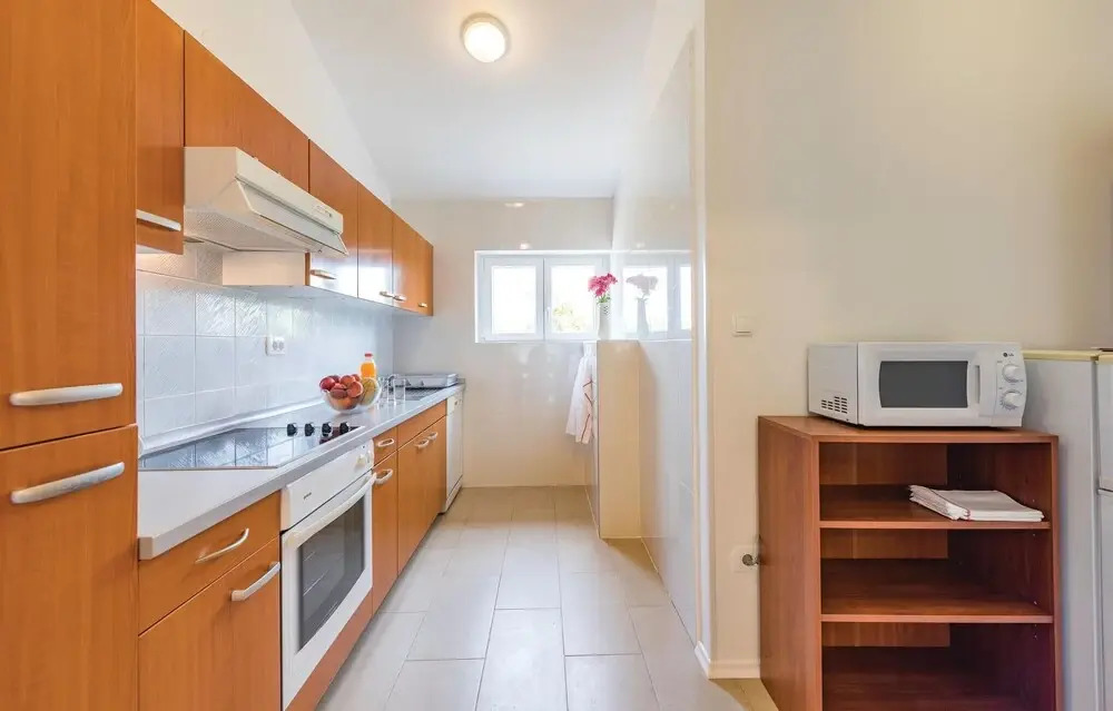 Stunning Home in Porec With Wifi and 3 Bedrooms