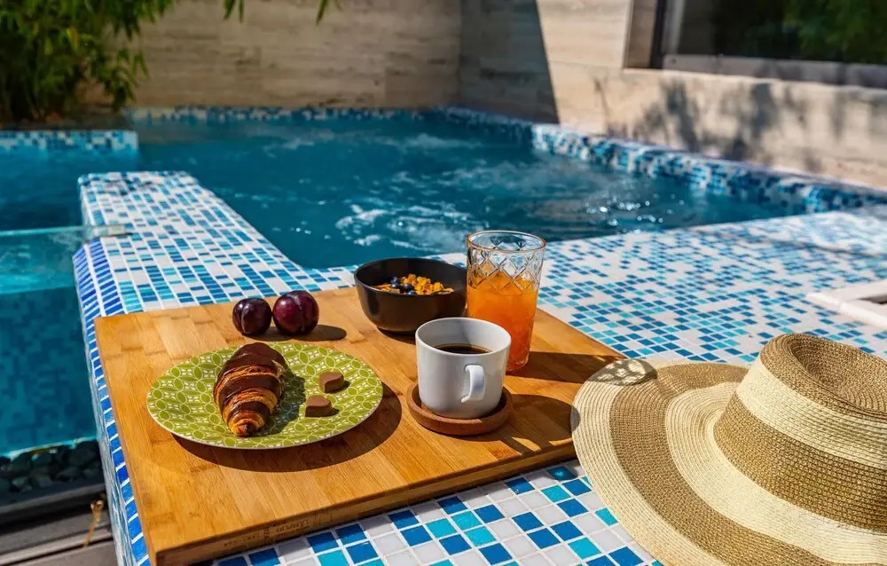 Amazing Home in Zadar with Outdoor Swimming Pool, Hot Tub & 2 Bedrooms