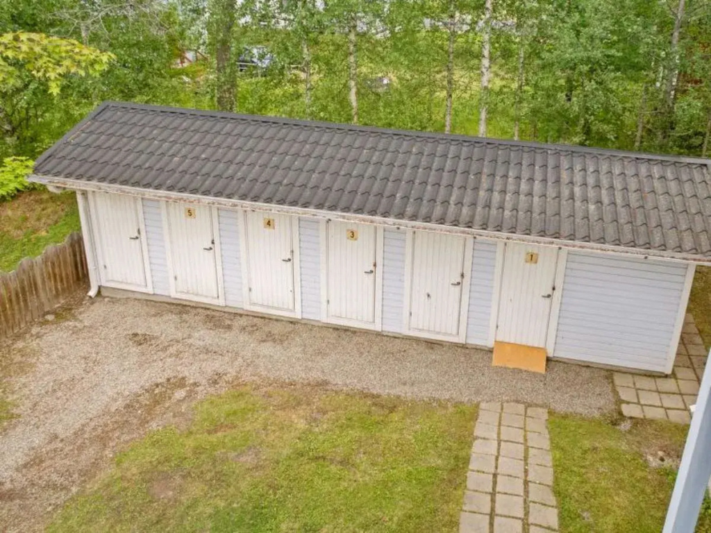 Holiday Home Hiukanhelmi