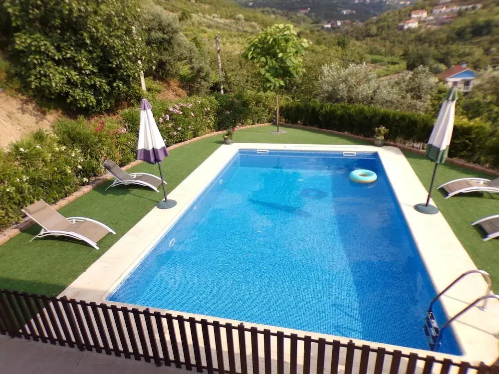 Peaceful villa in São Martinho de Mouros with private pool