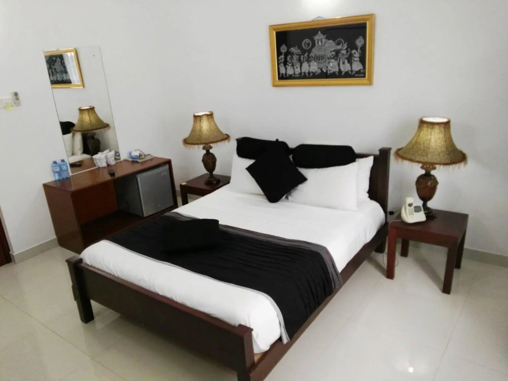 Anna Shanthi Villa