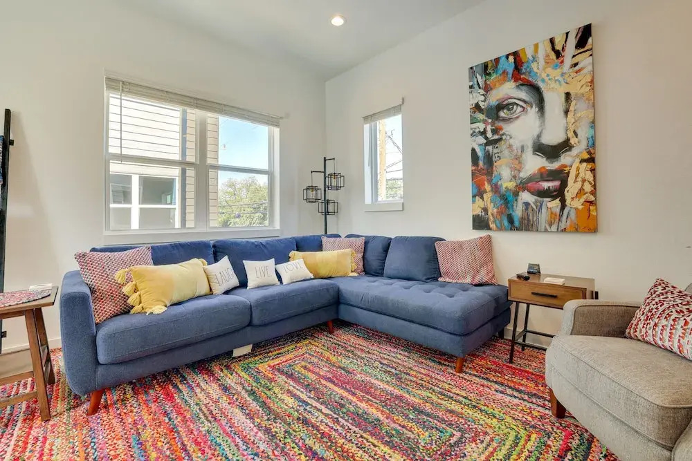Modern Oasis: Steps to River Walk & Alamo Park!